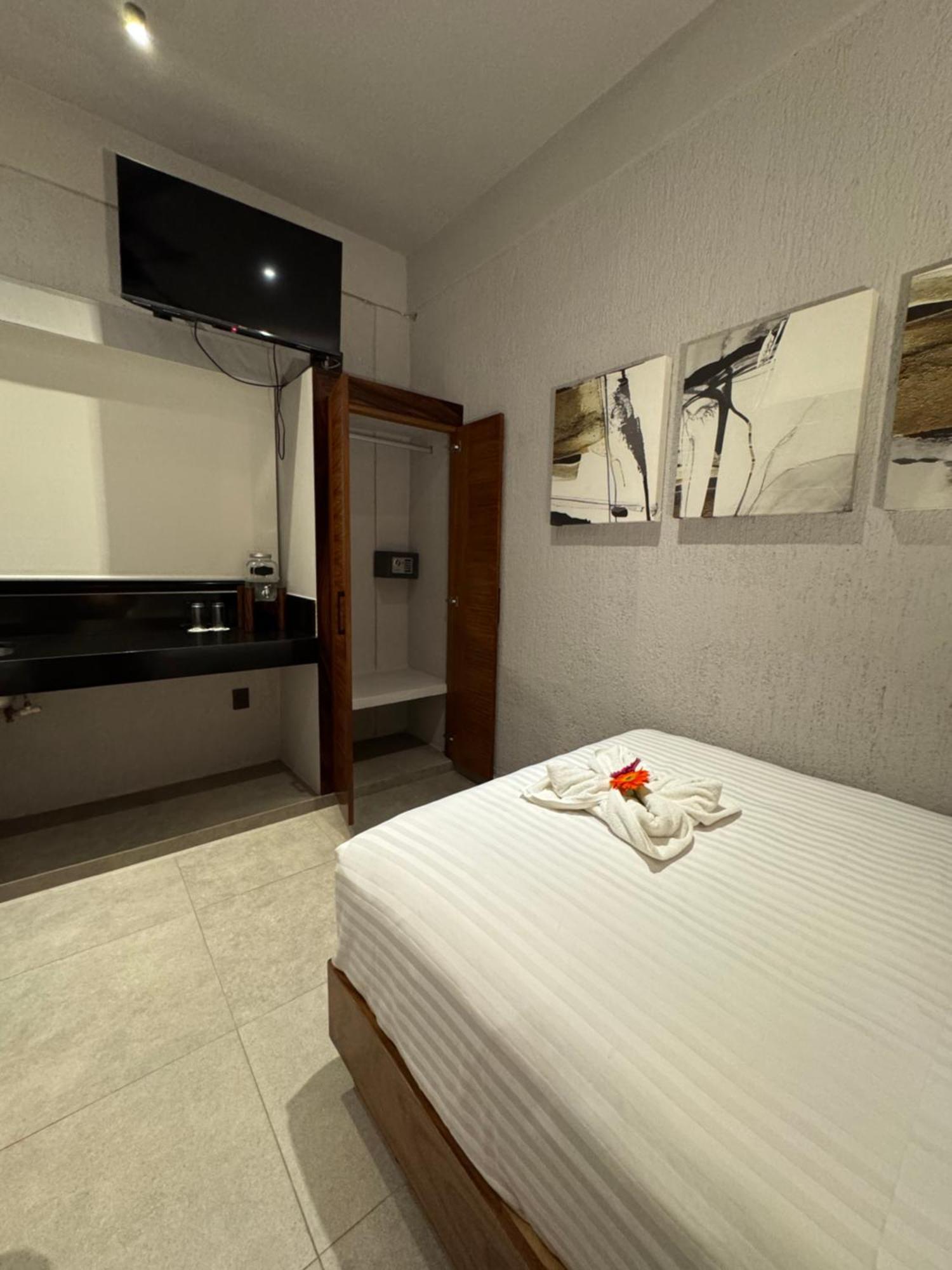 Crucecita  Sophie Hotel Boutique מראה חיצוני תמונה